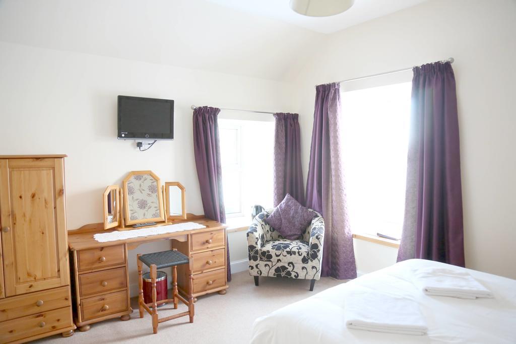 Smithfield Guesthouse Dounby ภายนอก รูปภาพ