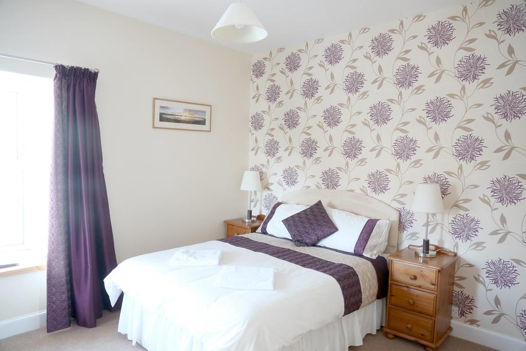 Smithfield Guesthouse Dounby ภายนอก รูปภาพ