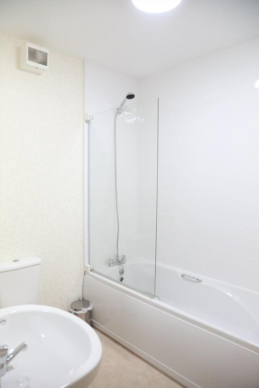 Smithfield Guesthouse Dounby ภายนอก รูปภาพ