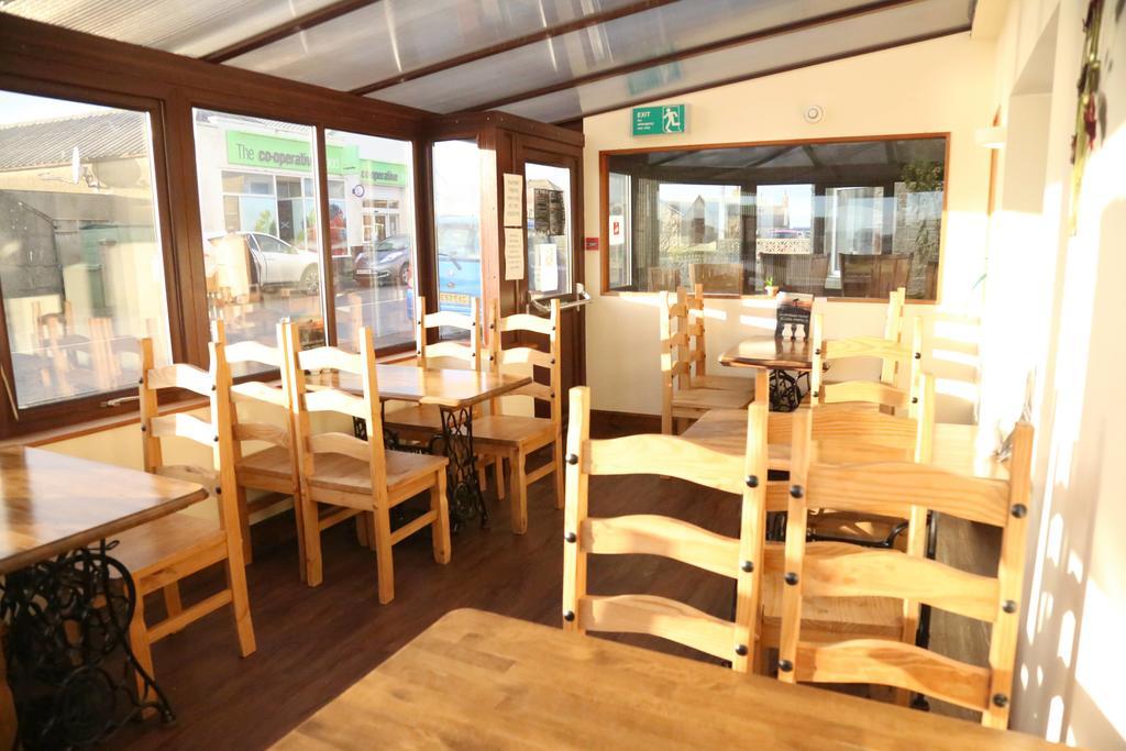 Smithfield Guesthouse Dounby ภายนอก รูปภาพ