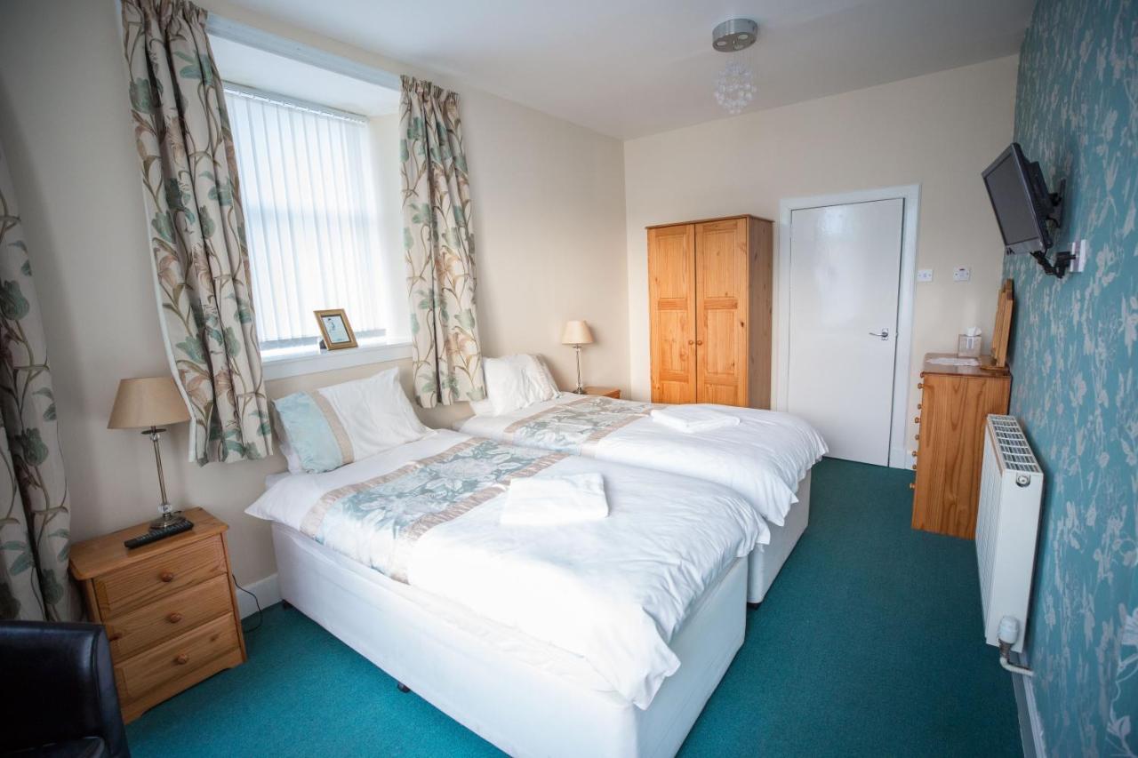 Smithfield Guesthouse Dounby ภายนอก รูปภาพ